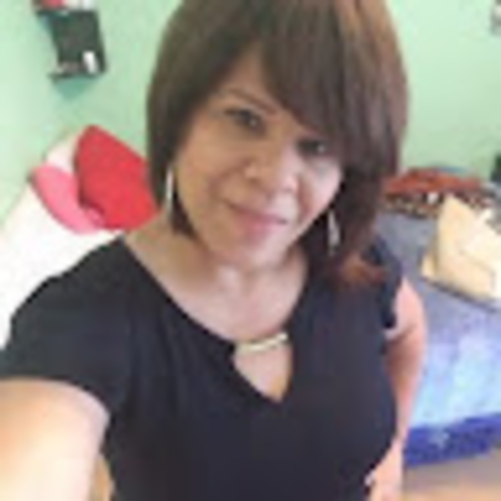 Meet your Posher, Yvonne